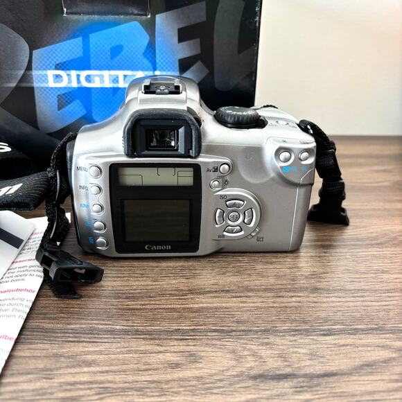 Canon EOS Digital Rebel Digital Camera - Silver - Picture 2 of 2